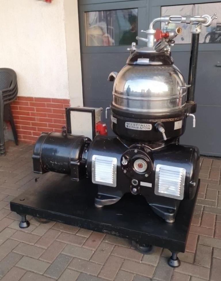 Westfalia KG 8006 chamber bowl centrifuge, 316SS.