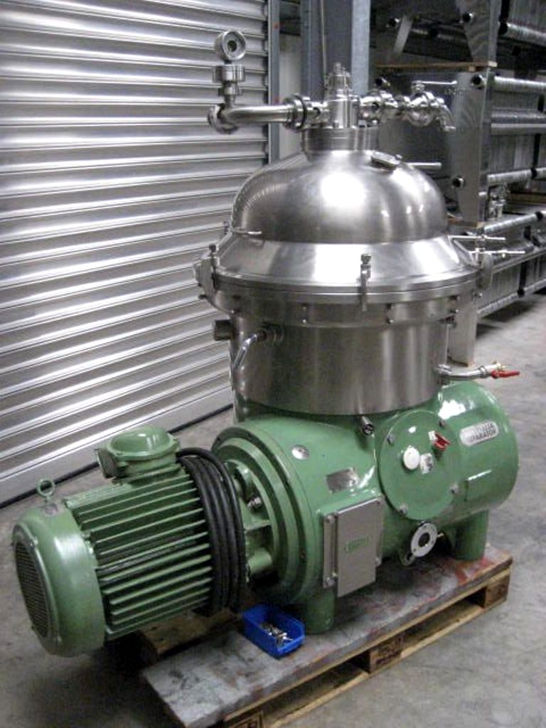 Westfalia SA 45-36-076 self-thinking clarifier centrifuge, 316SS.