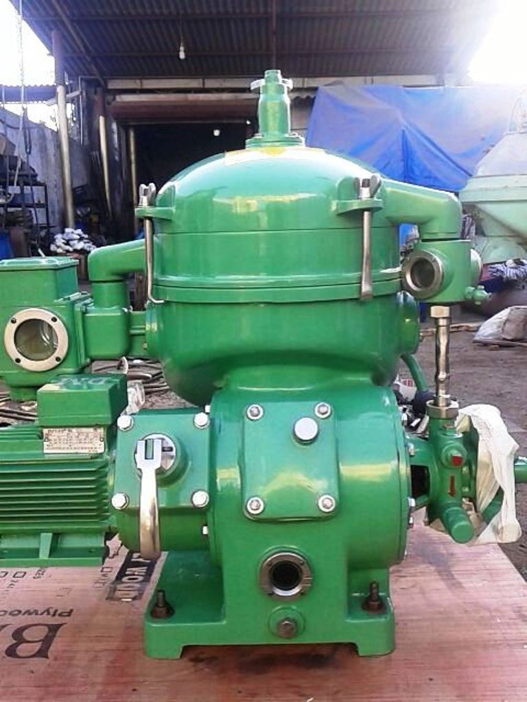 Mitsubishi SJ-700 self-cleaning oil purifier, SS.