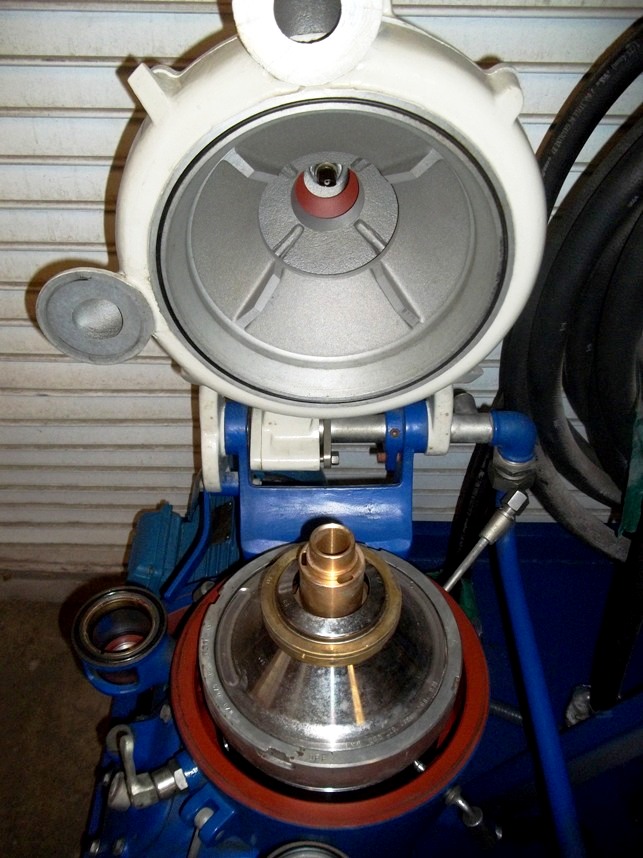 Alfa-Laval MAB 104B-14/24 XP oil purifier skid.