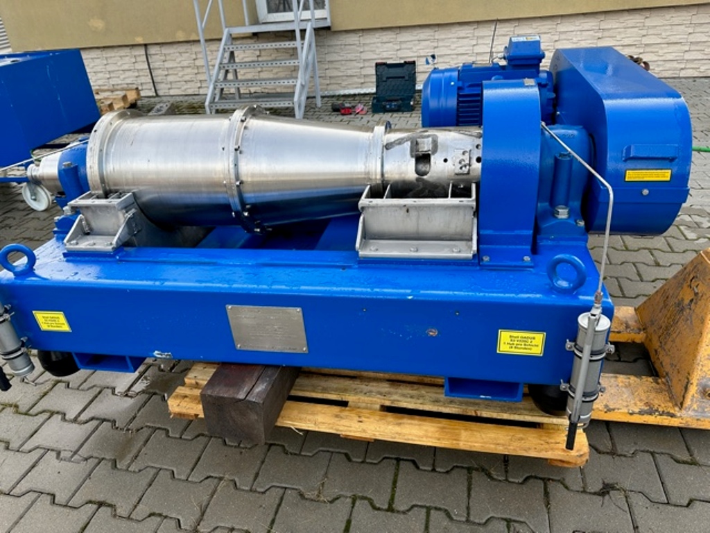 Humboldt S 1-1 sanitary decanter centrifuge, 316SS.
