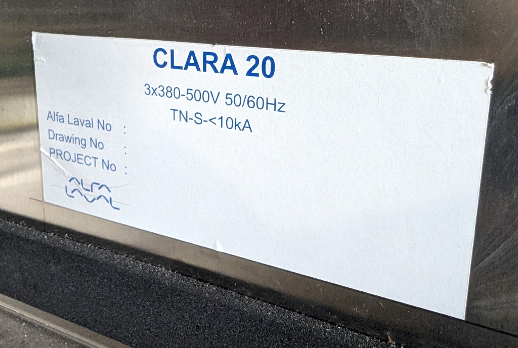 Alfa-Laval LAPX 404 SGP-31GC CLARA 20 HFCL clarifier skid.