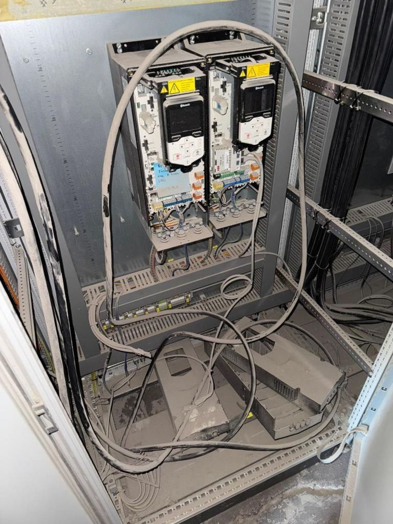 (3) Andritz CENSOR ACZ 9-3 plastic recycling decanter centrifuges, 316L SS.