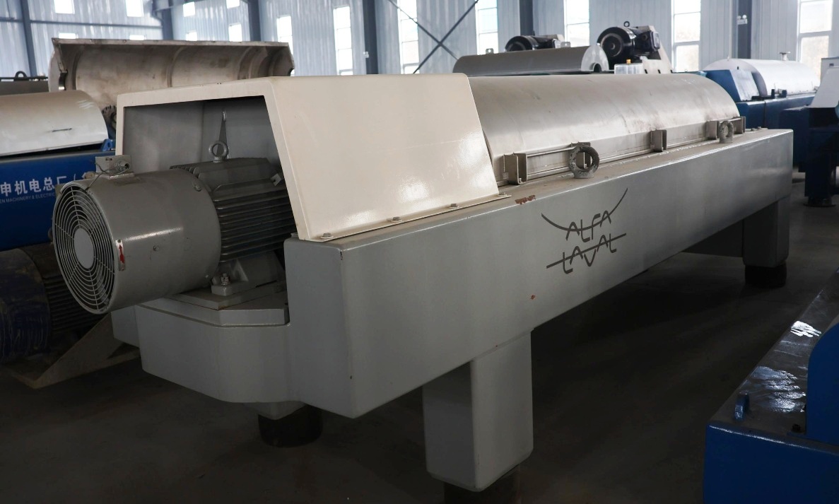 Alfa-Laval ALDEC G2-70 decanter centrifuge, 316SS.