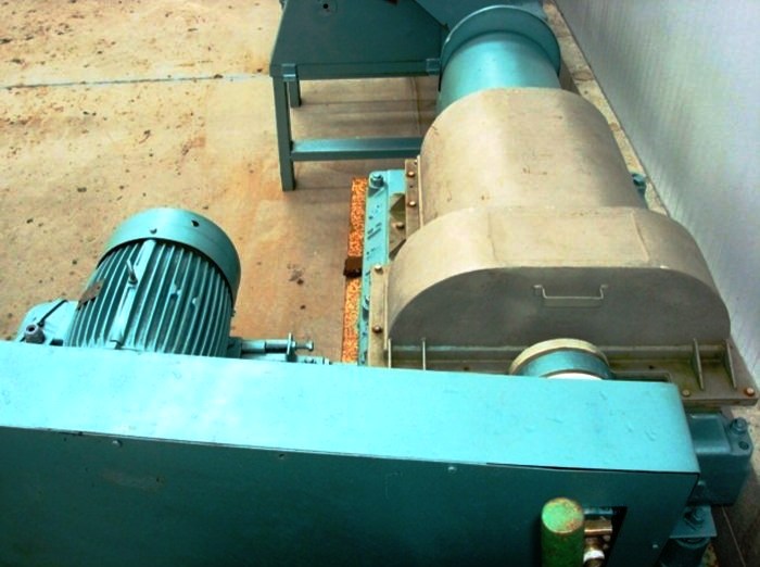 Sharples P1000 Super-D-Canter centrifuge, 316SS.