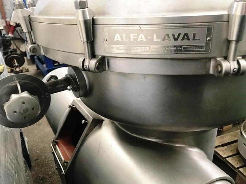 (2) Alfa-Laval MRPX 214 TGV-74 warm milk separators, 316SS.
