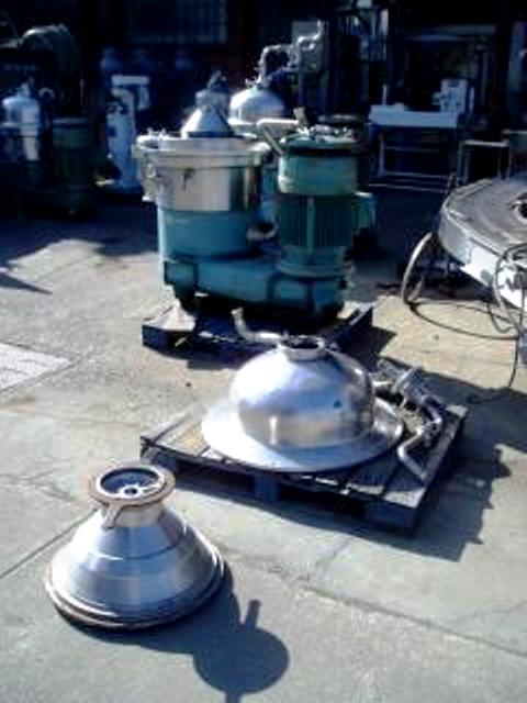 (2) Westfalia SAMR 15037 clarifier centrifuges, 316SS.