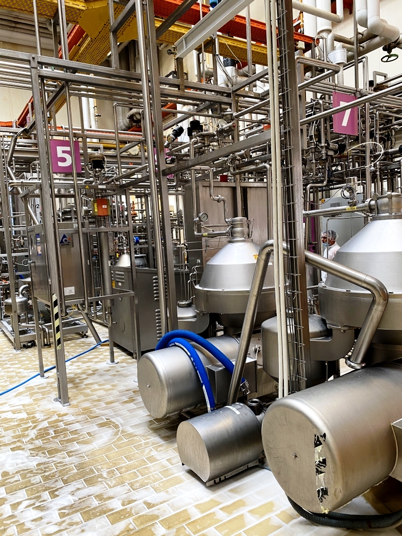Alfa-Laval 12-15,000 LPH milk pasteurization and standardization line.